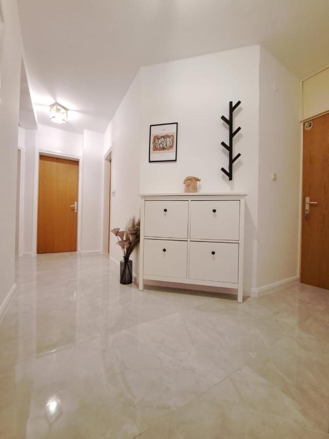 Ocean Apartman Jesenice  Exterior foto